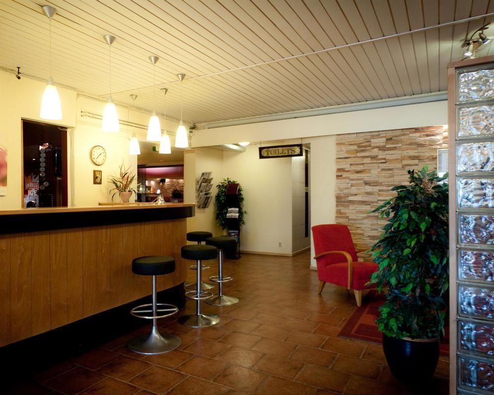 Samantta Hotel & Restaurant Haukipudas Extérieur photo